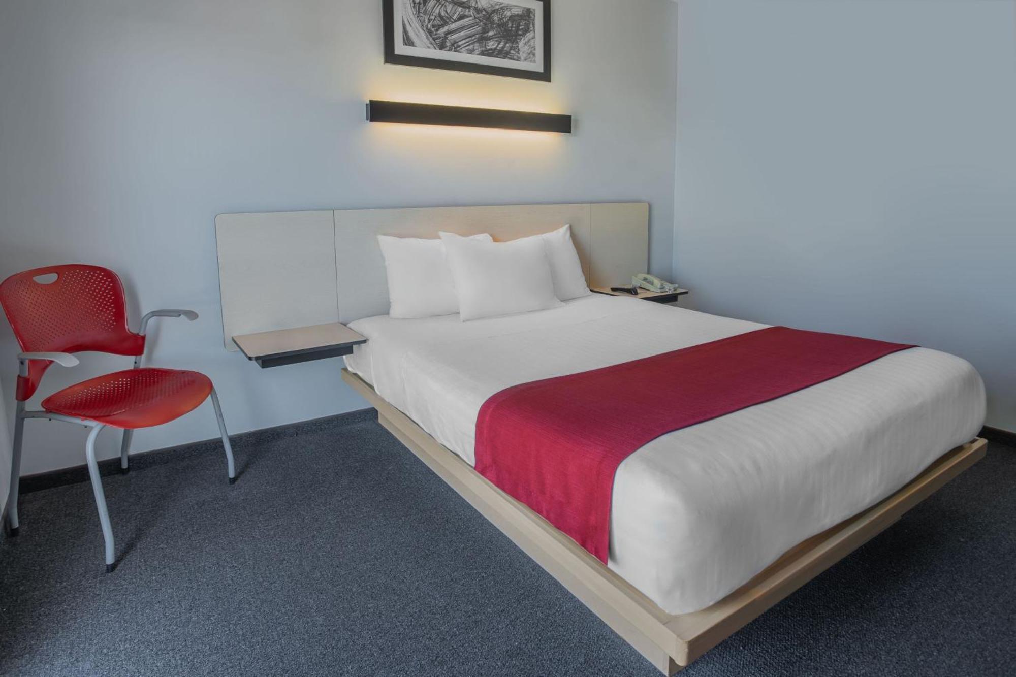 City Express By Marriott Durango Exterior photo