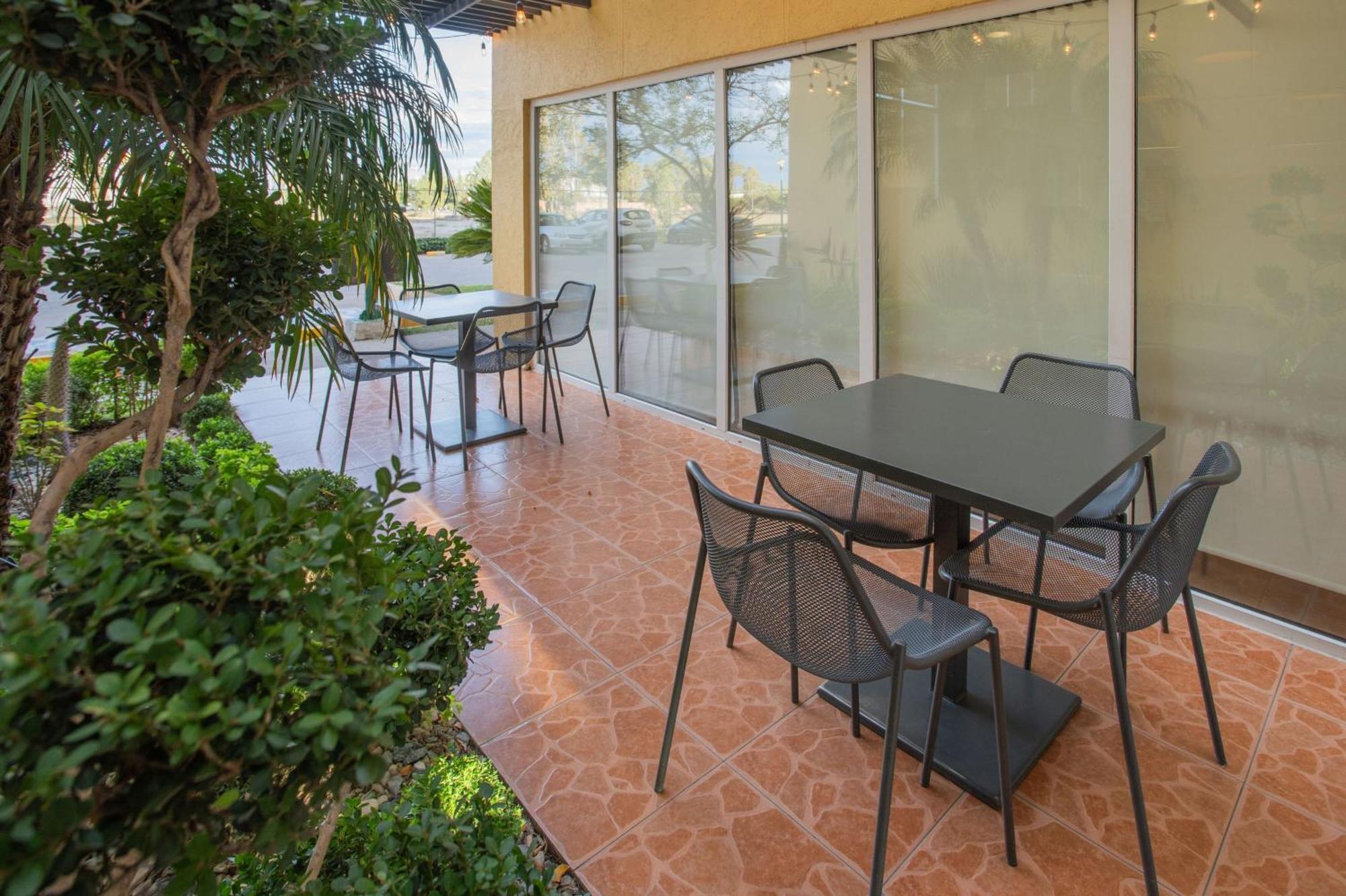City Express By Marriott Durango Exterior photo